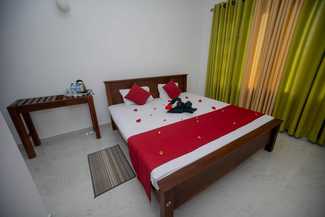 Ehala Family Rest Hotel Anuradhapura Exterior photo